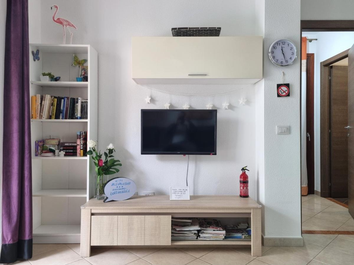 Valevalehome - Home Gallery With Fully Equipped Kitchen, Reserved Parking, Big Garden Olbia Luaran gambar