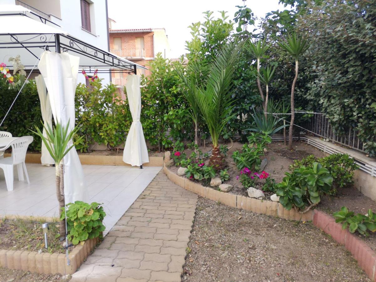 Valevalehome - Home Gallery With Fully Equipped Kitchen, Reserved Parking, Big Garden Olbia Luaran gambar